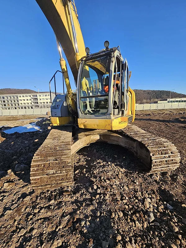 SERVIS KOMATSU